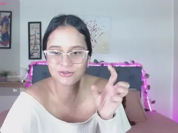 Cam4 Watch Live Sex Cams of valentiny_villa