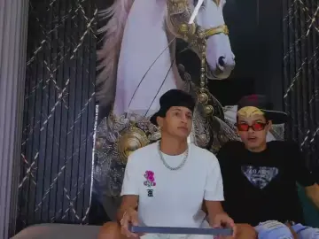 Cam4 Sex Cam of GUSTAVOHOTSEX
