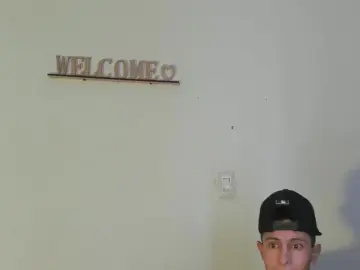 Cam4 Nude Webcam of GUSTAVOHOTSEX