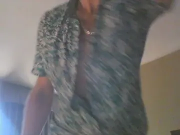 Cam4 Private Sex Chat of Littleguy25