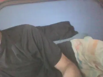 Cam4 Free Porn Cam of Littleguy25