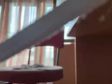 Cam4 Best Webcam of Toyboy_00