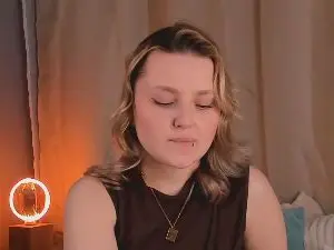 Cam4 Free Porn Cam of MoonLagan