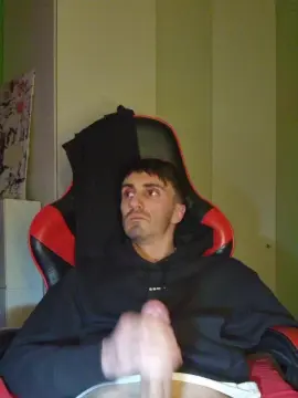 Cam4 Nude Webcam of BOSSBULLY