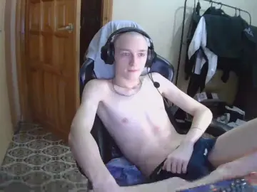 Cam4 Watch Live Sex Cams of MikkiForus