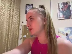 Cam4 Nude Webcam of WillettaMella