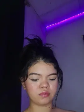 Cam4 Watch Live Sex Cams of LittleAkari