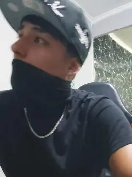 Cam4 Live Sex of babybandito19