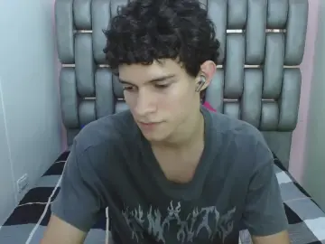 Cam4 Nude Webcam of Samuel_Hills