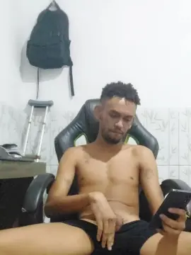 Cam4 Free Porn Cam of Nilson23cm_