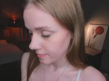 Cam4 Live Porn of LynetteBalle