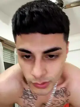 Cam4 Watch Live Sex Cams of chulodelghetto1