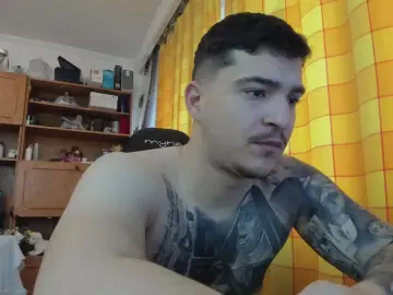 Cam4 Live Sex of AndyAnsell