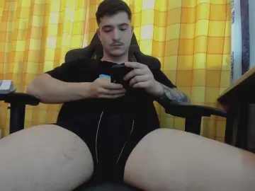 Cam4 Nude Webcam of AndyAnsell