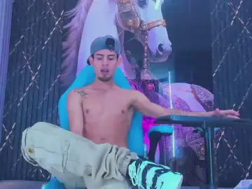 Cam4 Sex Chat of Kroddy_Sw_