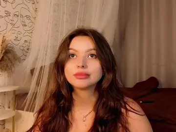Cam4 Nude Webcam of charming_peach