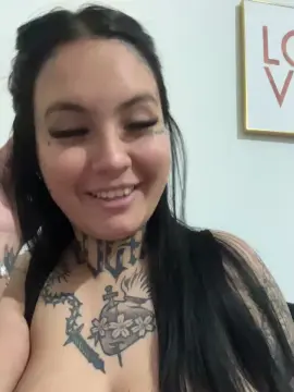 Cam4 Live Porn of Candemilagros