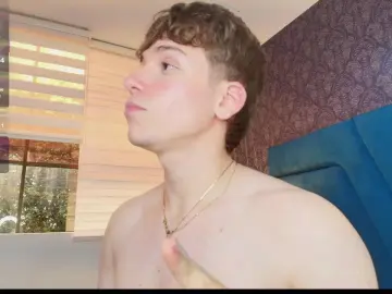 Cam4 Private Sex Chat of Tayler_White