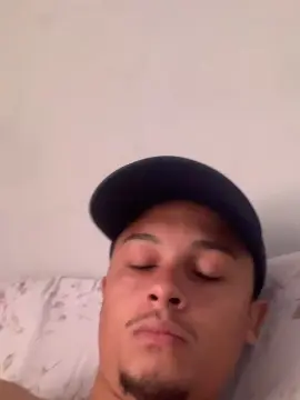 Cam4 Watch Live Sex Cams of Morenoyboy