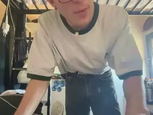 Cam4 Sex Chat of Alexbisex3040