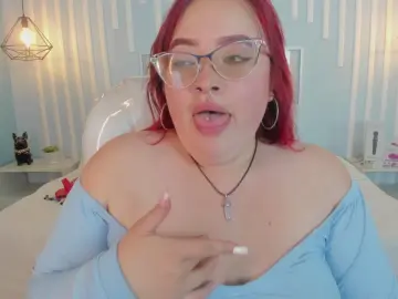 Cam4 Live Sex of CarolineEvans