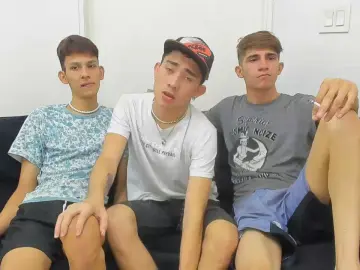 Cam4 Free Porn Cam of Straww_Boys