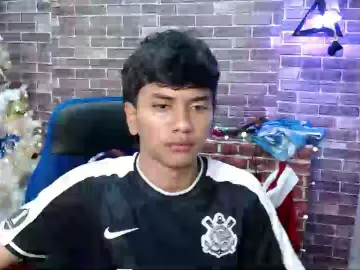 Cam4 Free Live Porn of markbow