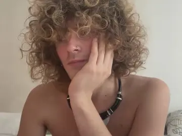 Cam4 Live Sex Cam of Hshwhwva