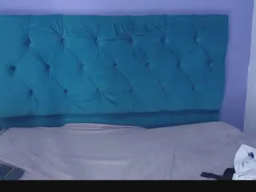 Cam4 Live Sex Cam of akoradiamondcm1