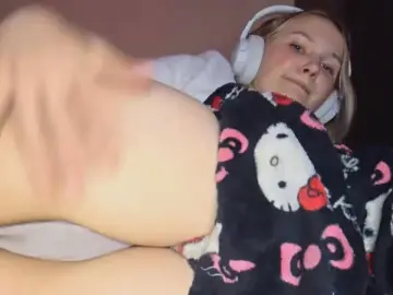 Cam4 Live Sex of EleaseRaine