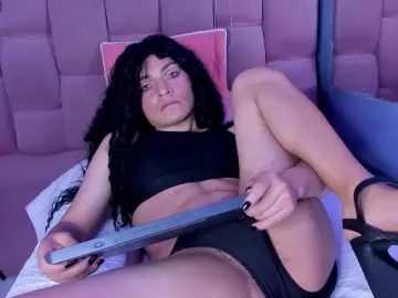 Cam4 Live Sex of Tommy_Lovee