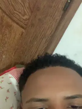 Cam4 Free Live Porn of Novinho18hot_