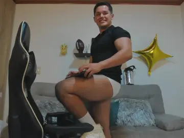 Cam4 Adult Webcam of Julian_wallace