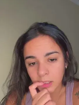 Cam4 Free Live Porn of Circebaby22