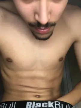 Cam4 Watch Live Sex Cams of HenriqueXz244