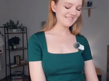 Cam4 Adult Webcams of LauraZeuner