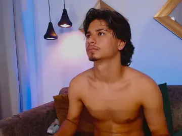 Cam4 Live Sex Cam of MathewAdamss