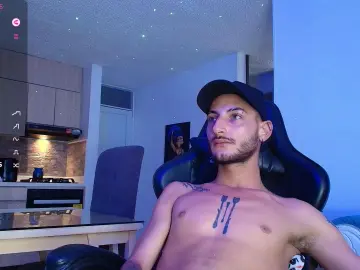 Cam4 Watch Live Sex Cams of Sxxthiago