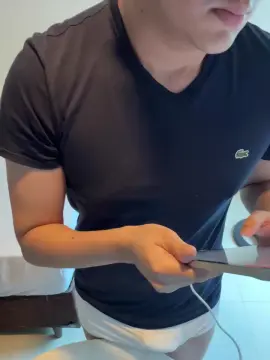 Cam4 Live Sex of MlkGato01