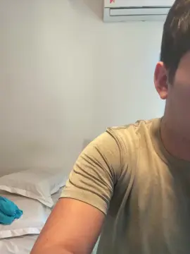 Cam4 Watch Live Sex Cams of MlkGato01