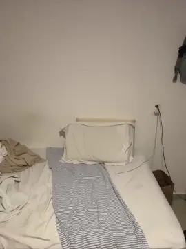 Cam4 Watch Live Sex Cams of MlkGato01