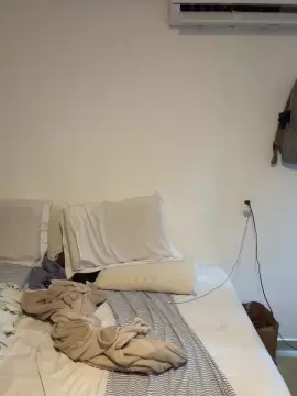 Cam4 Live Sex of MlkGato01