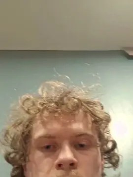 Cam4 Adult Video Chat of blondyguyyy