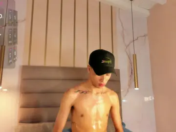 Cam4 Live Sex of AmadeoDeSanti