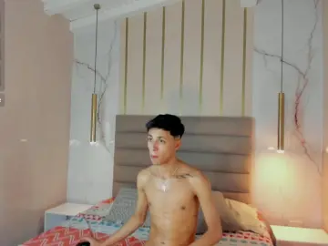Cam4 Watch Live Sex Cams of AmadeoDeSanti