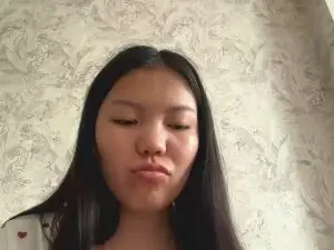 Cam4 Sex Chat of YukikoDarius