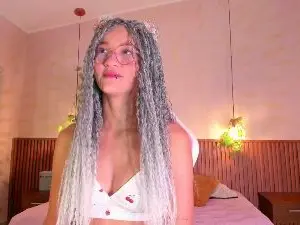 Cam4 Watch Live Sex Cams of daphne_courtis