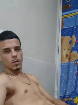 Cam4 Adult Webcam of CariozaZn