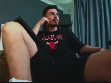 Cam4 Sex Cam of EnzzoRace