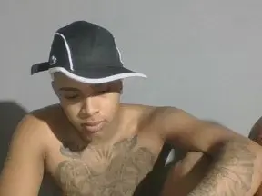 Cam4 Adult Webcam of plzinhot